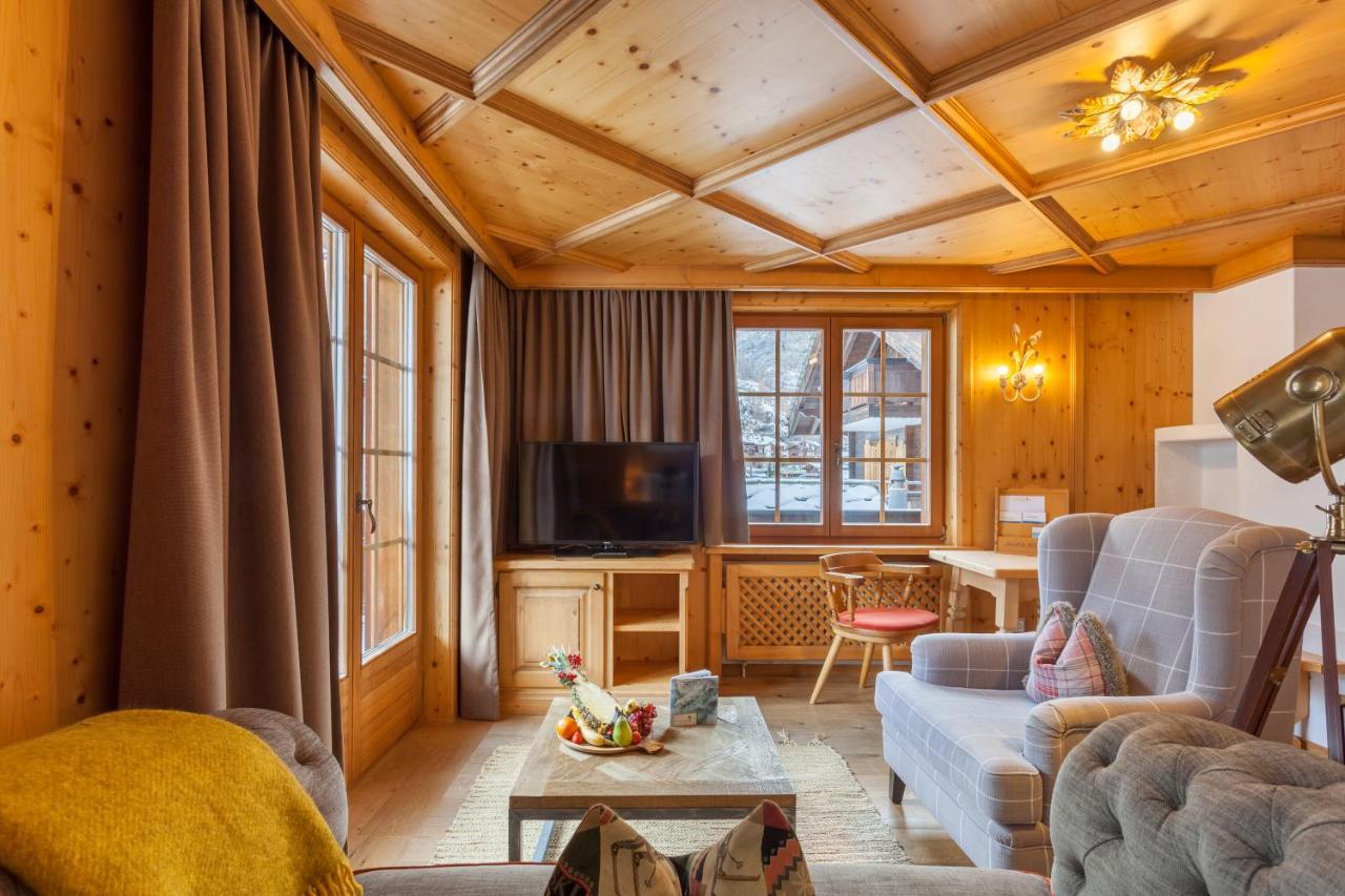 Hotel Berghof เซอร์แมท ภายนอก รูปภาพ