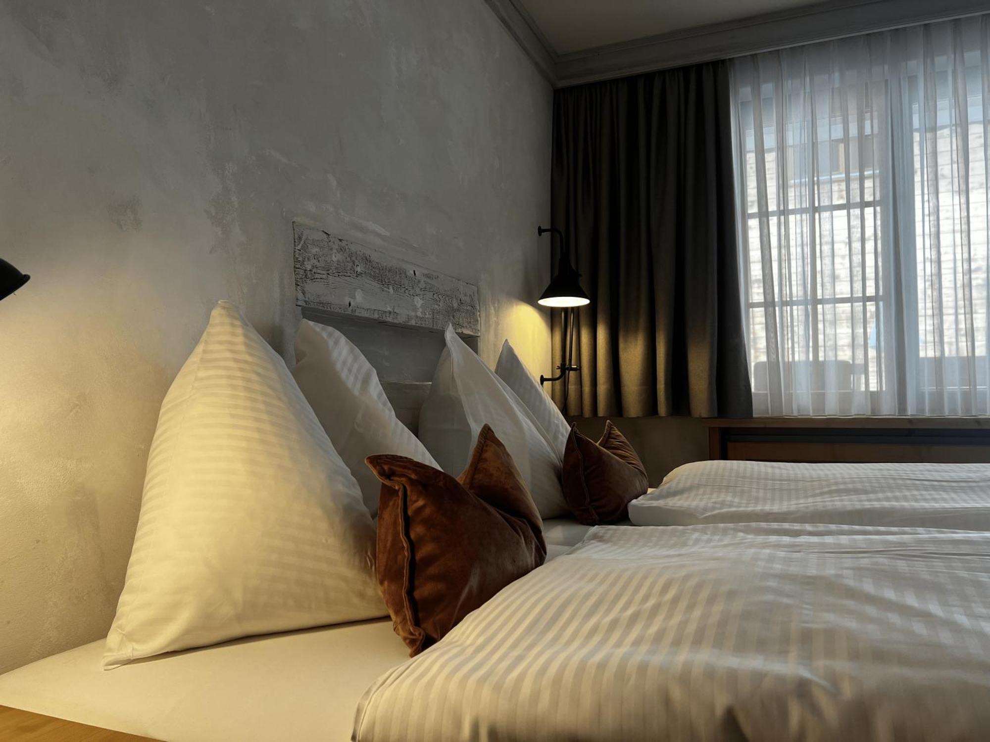 Hotel Berghof เซอร์แมท ภายนอก รูปภาพ