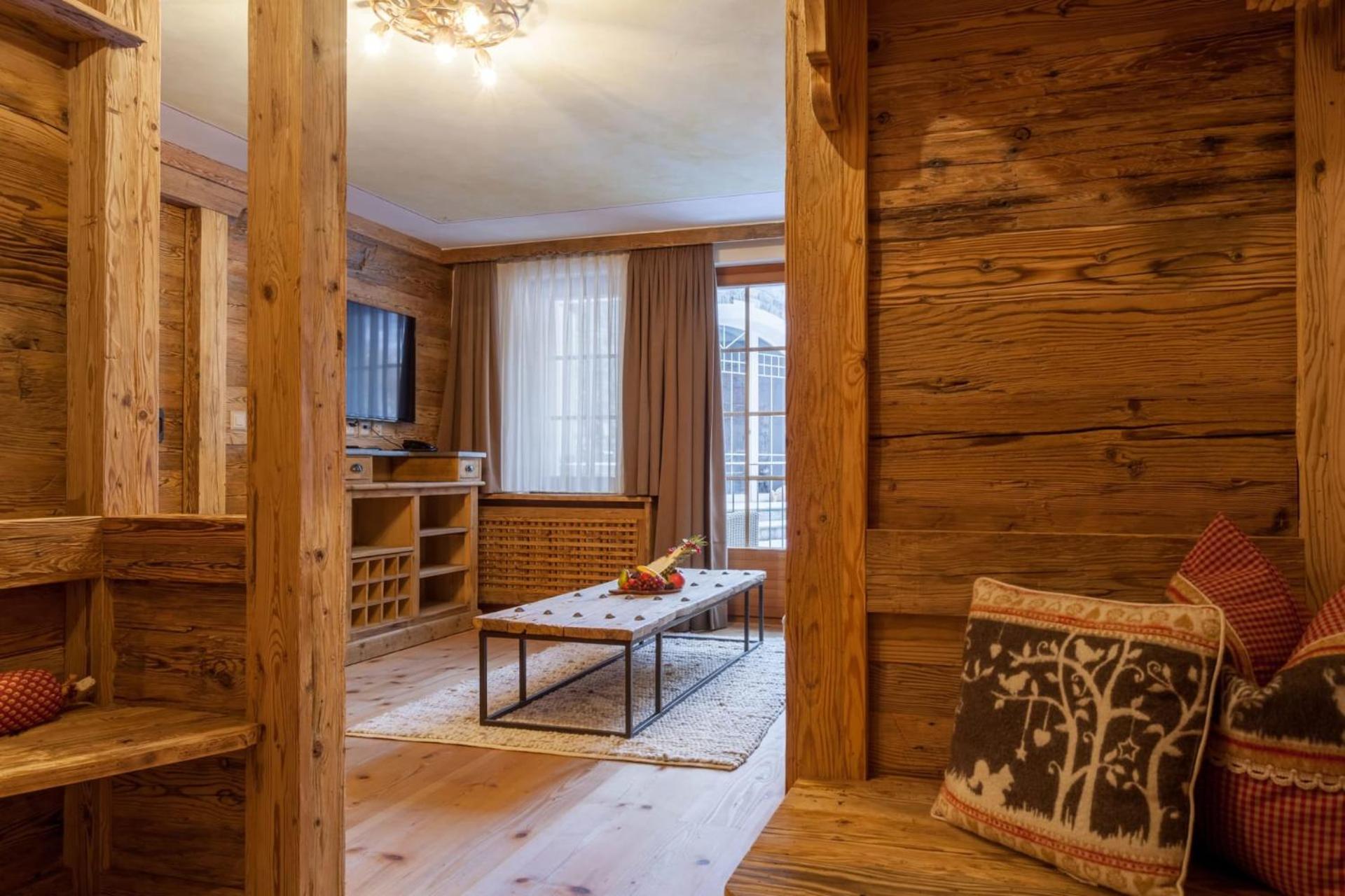 Hotel Berghof เซอร์แมท ภายนอก รูปภาพ