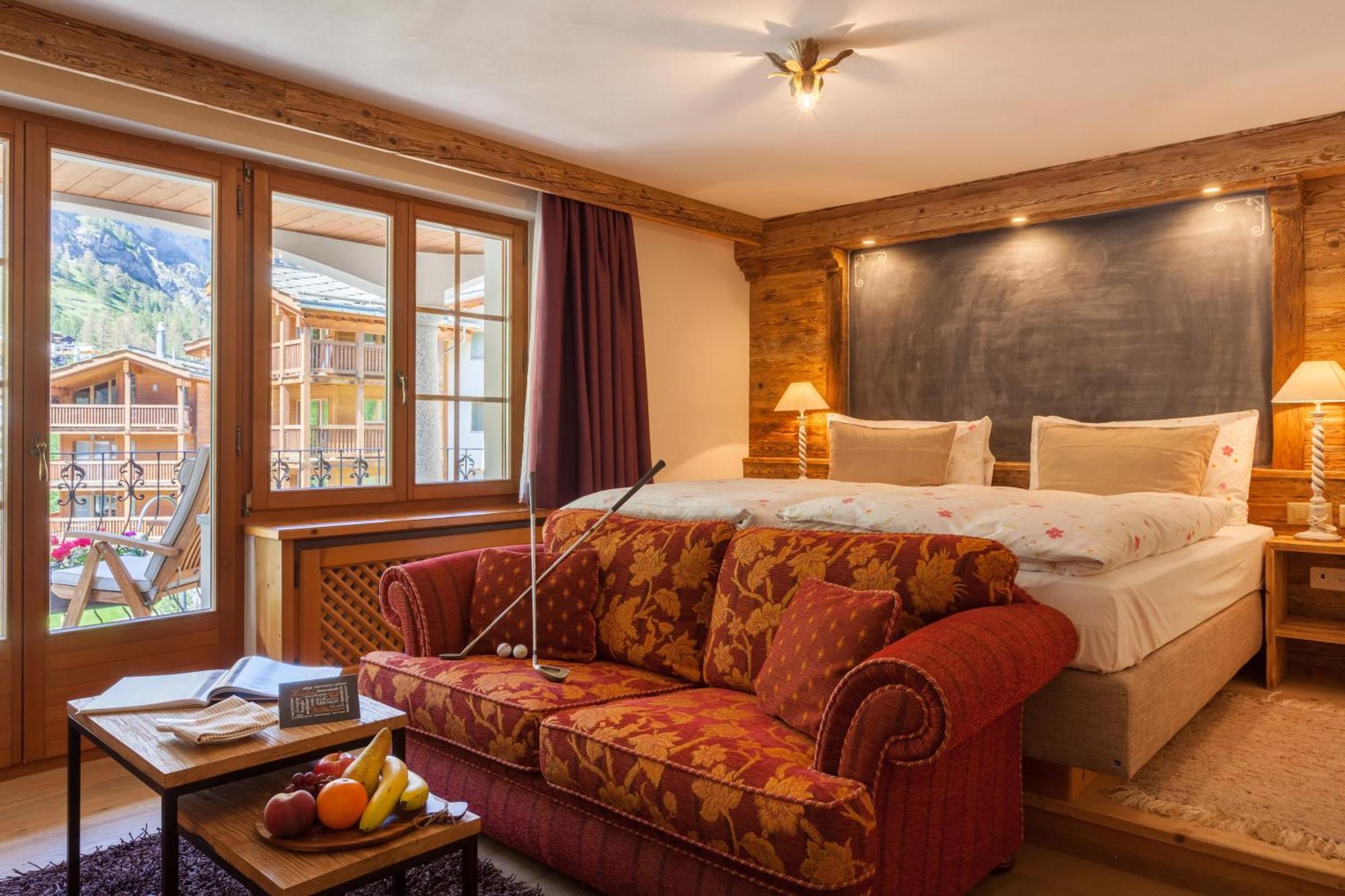 Hotel Berghof เซอร์แมท ภายนอก รูปภาพ
