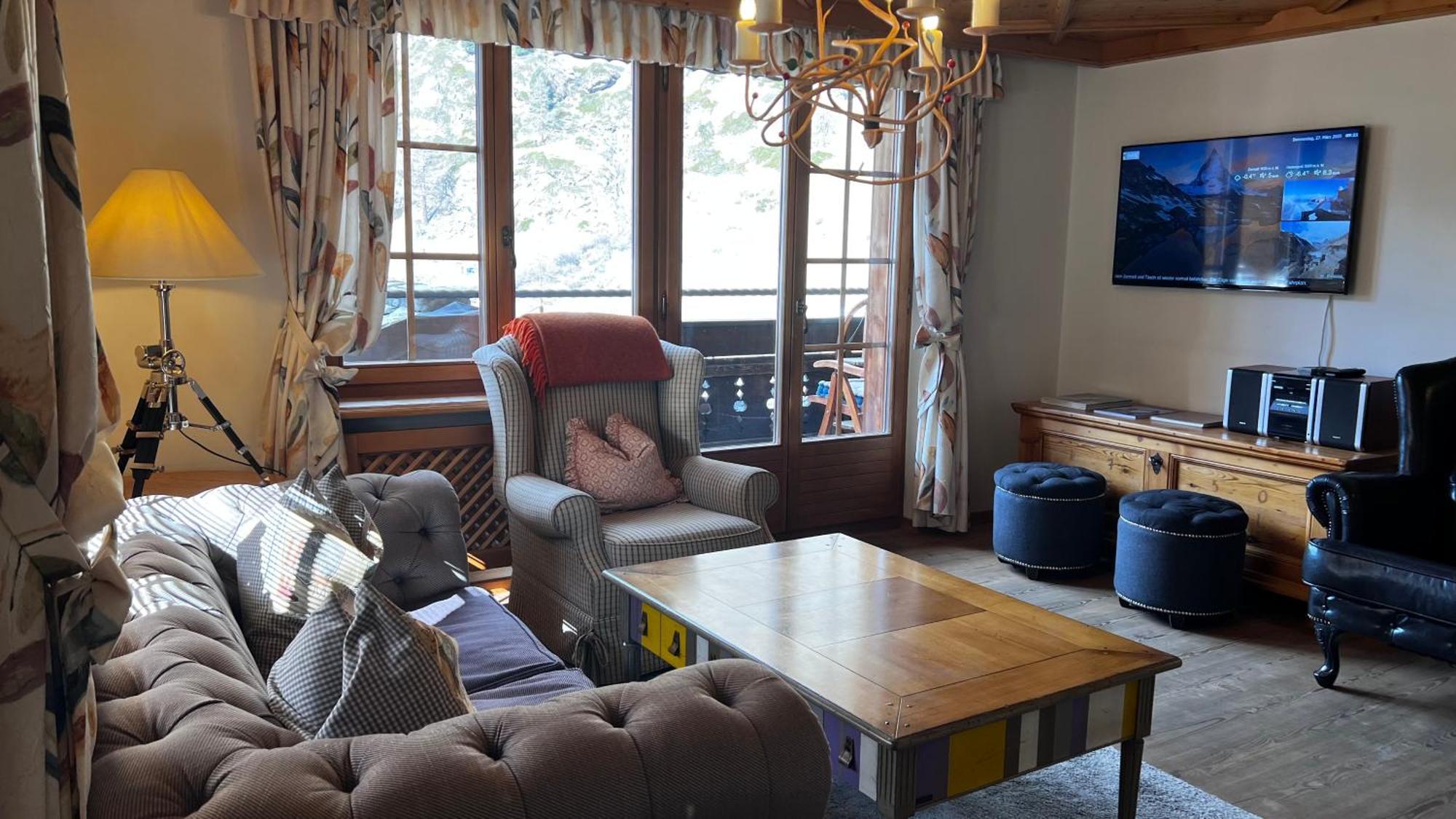 Hotel Berghof เซอร์แมท ภายนอก รูปภาพ