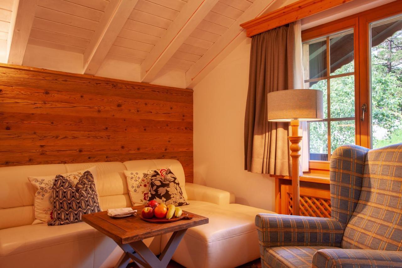 Hotel Berghof เซอร์แมท ภายนอก รูปภาพ